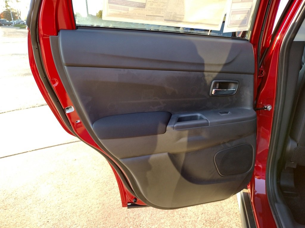 New 2025 Mitsubishi Outlander Sport ES image 25