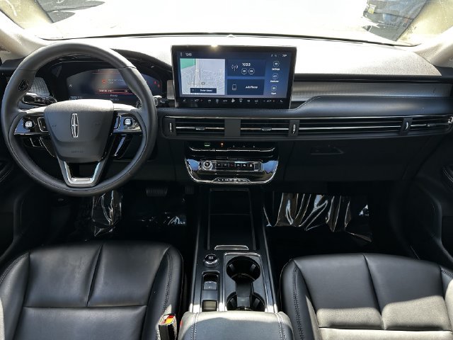 Certified 2023 Lincoln Corsair AWD image 15