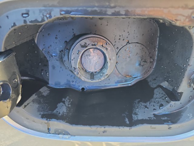 Used 2023 Chevrolet Equinox LT image 12