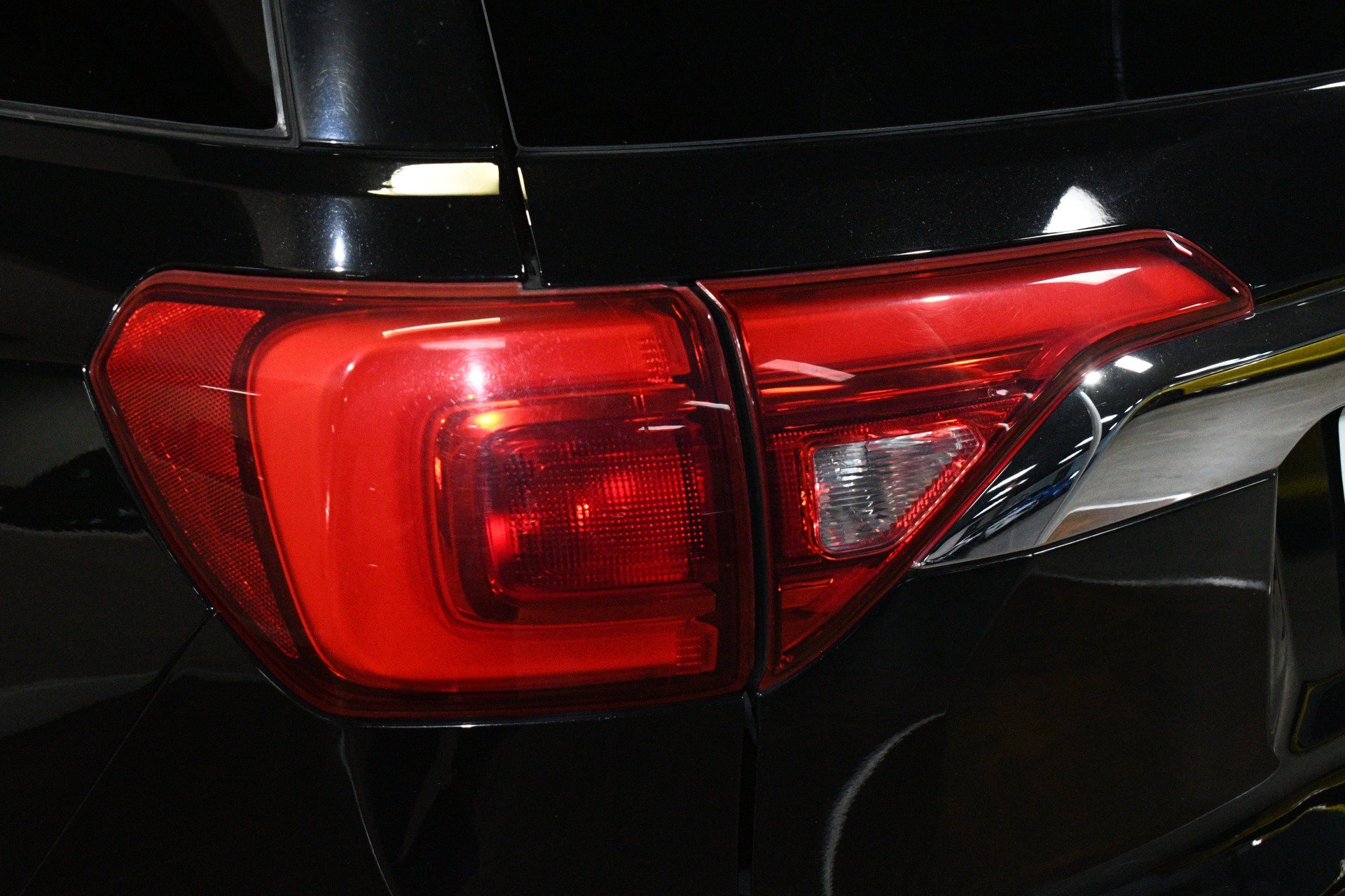 Used 2019 GMC Acadia SLT FWD image 60
