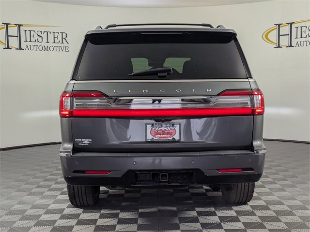 Used 2021 Lincoln Navigator Reserve w/ Luxury Package image 3