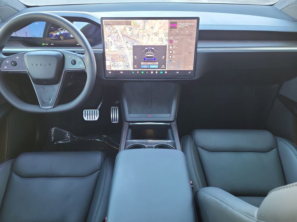Used 2024 Tesla Model X image 14