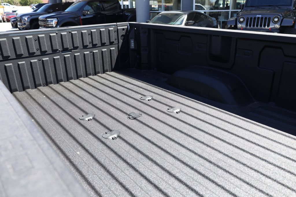 New 2026 GMC Sierra 3500 SLT w/ SLT Convenience Package AWD/4WD image 21