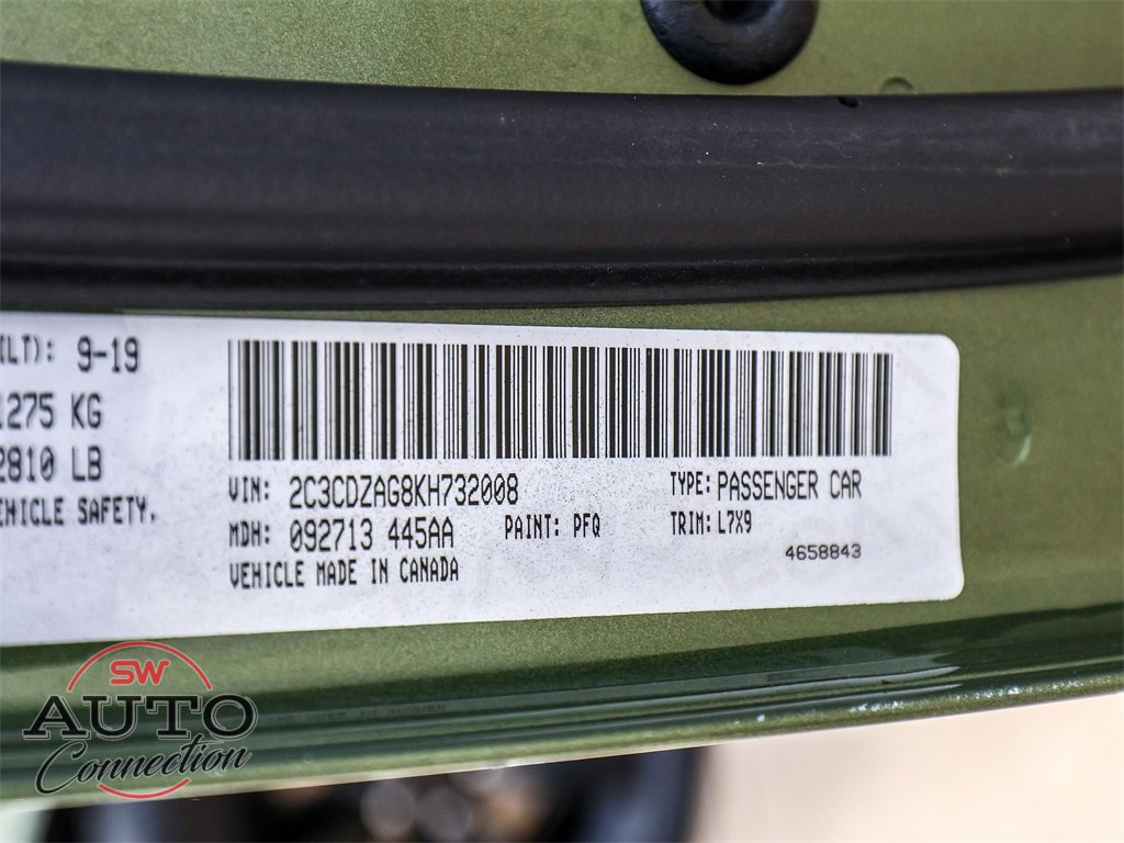 Used 2019 Dodge Challenger SXT image 29