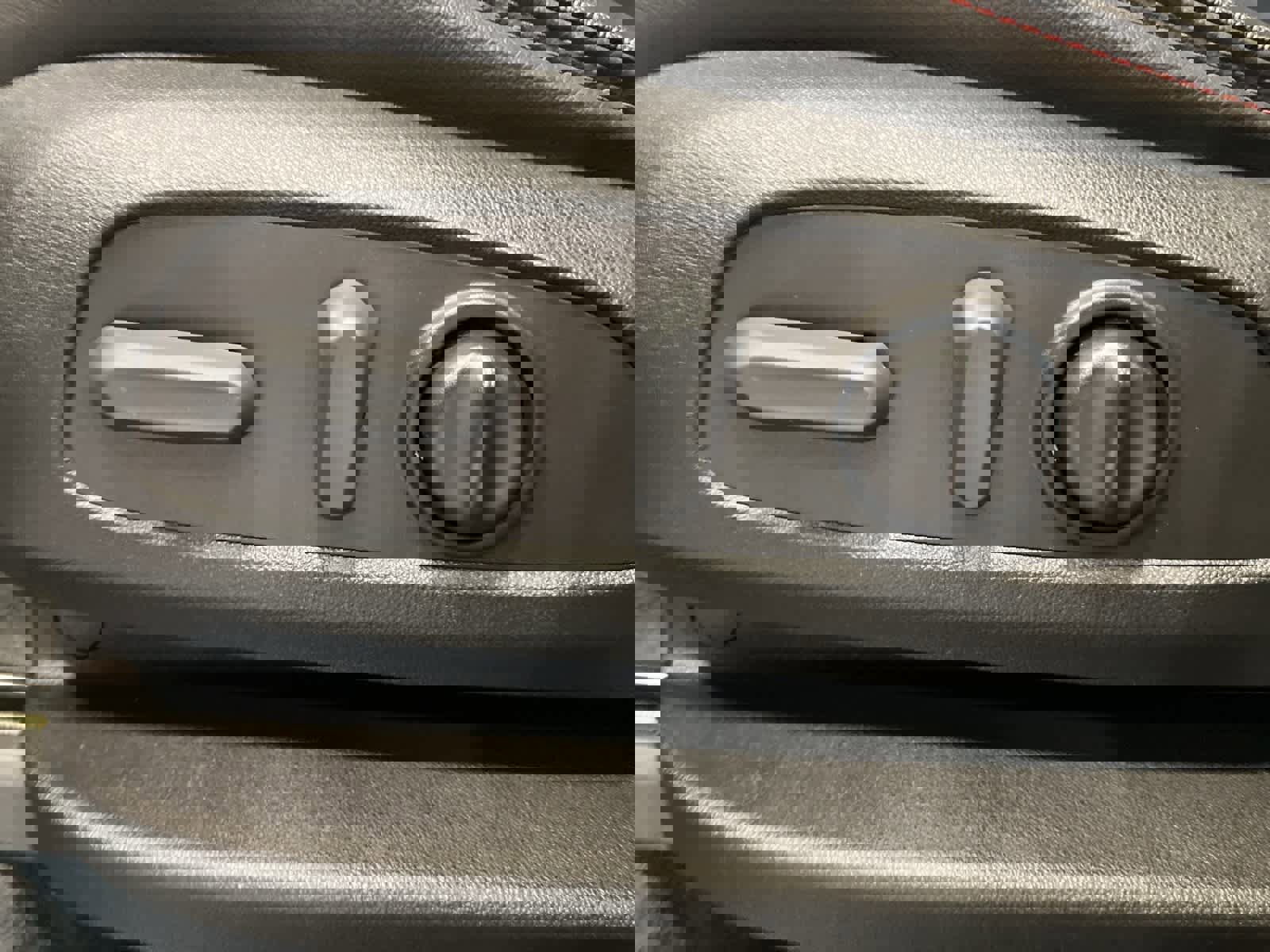 Used 2022 Chevrolet Traverse RS w/ LPO, Floor Liner Package image 13