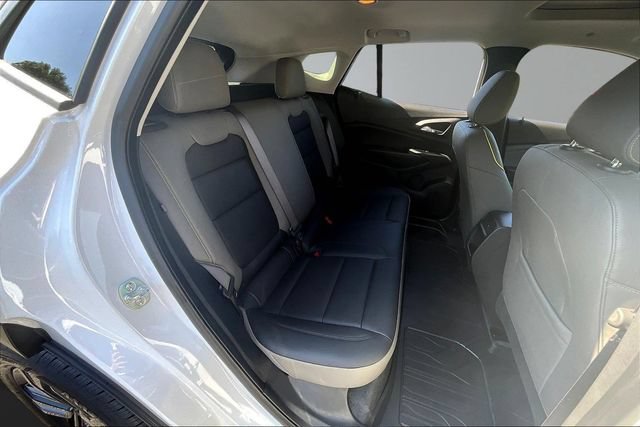Used 2025 Chevrolet Trax ACTIV w/ Sunroof Package FWD image 24