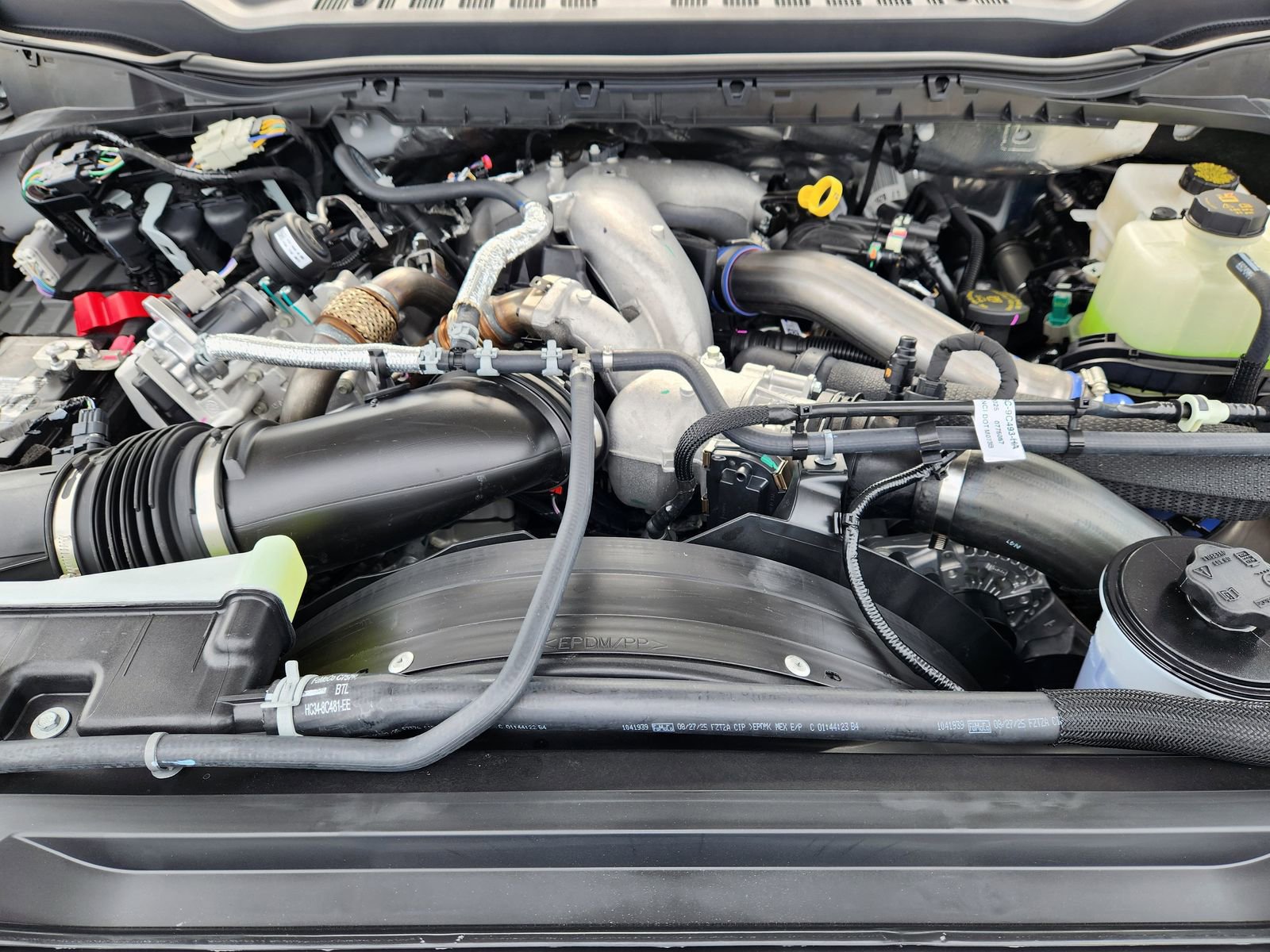 New 2026 Ford F350 Lariat w/ Lariat Premium Package image 24