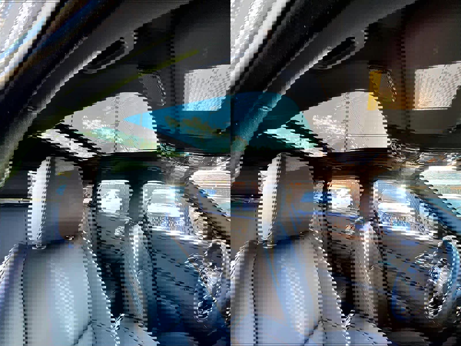 Used 2026 Land Rover Range Rover Velar S image 23