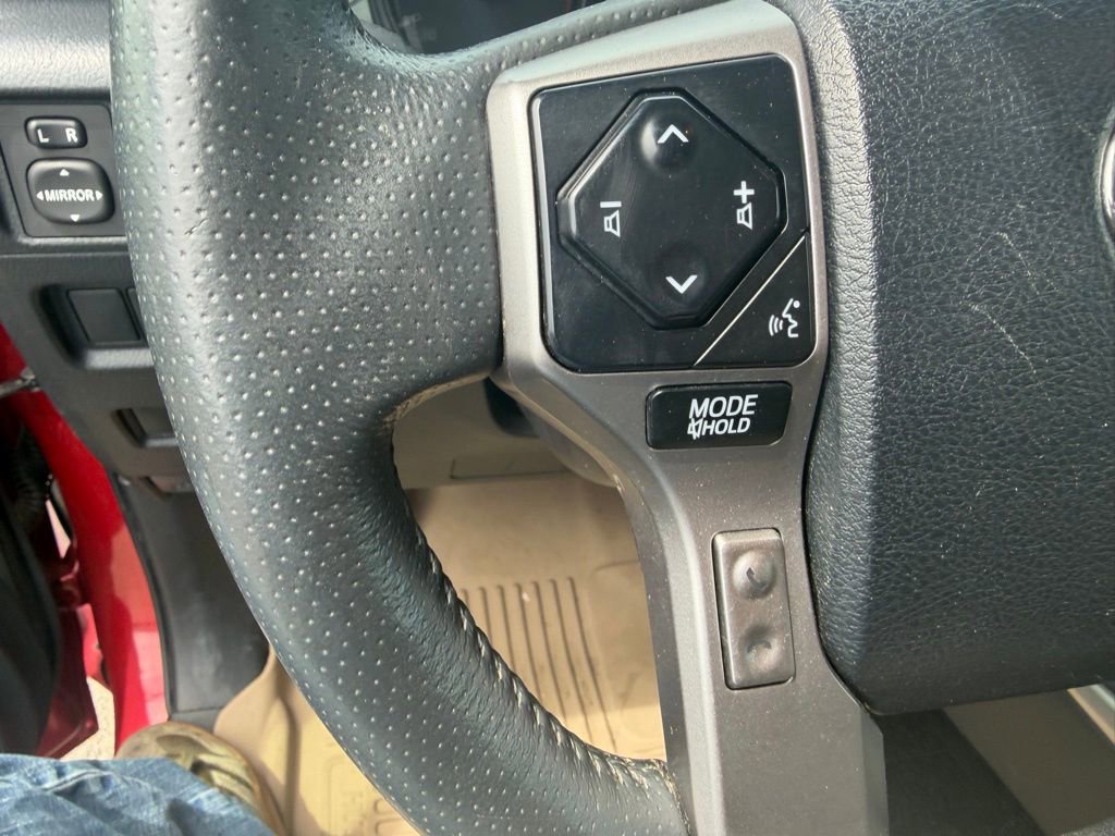 Used 2022 Toyota 4Runner SR5 Premium image 9