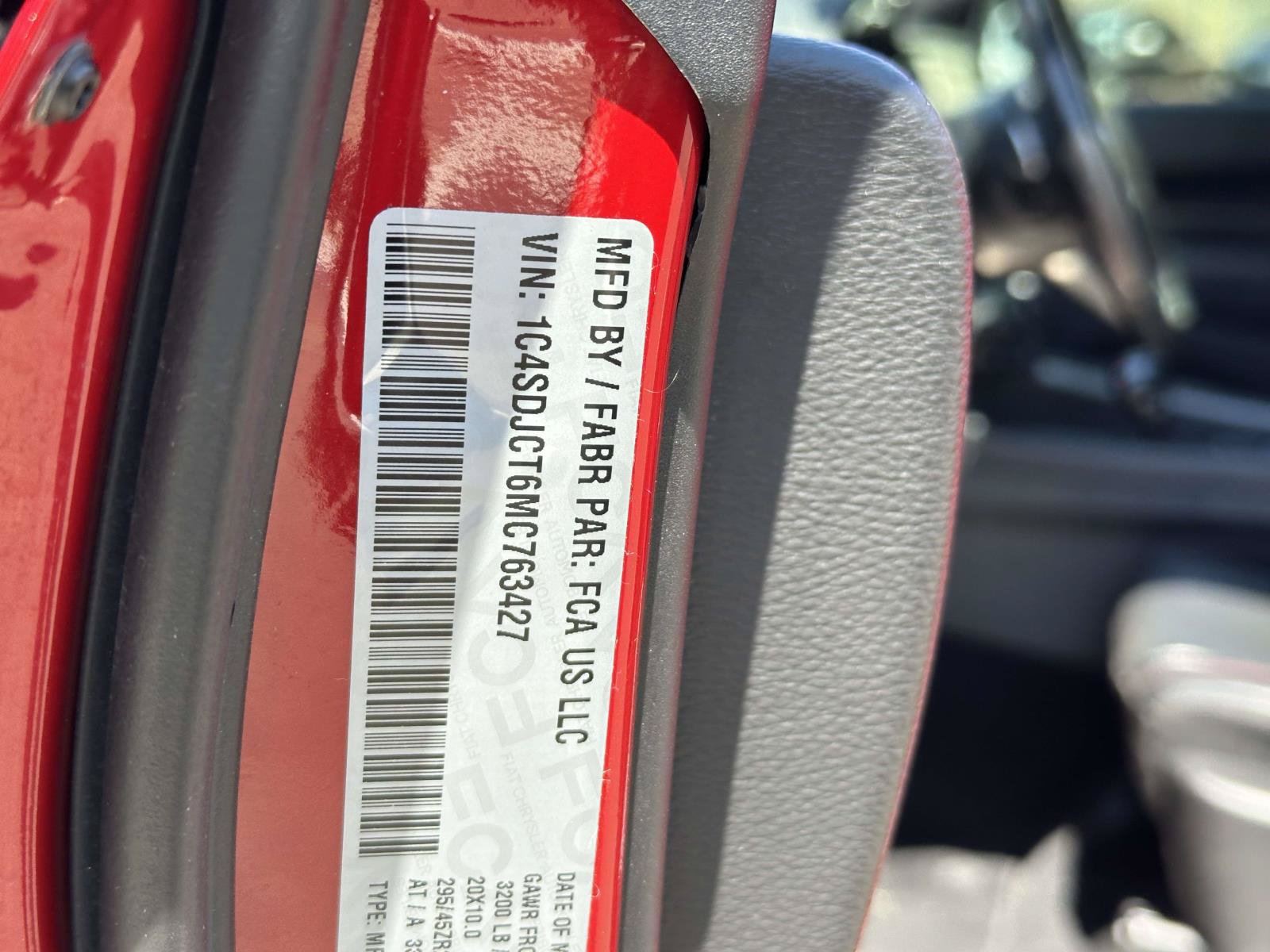 Used 2021 Dodge Durango R/T w/ Tow 'N Go Group AWD/4WD image 17