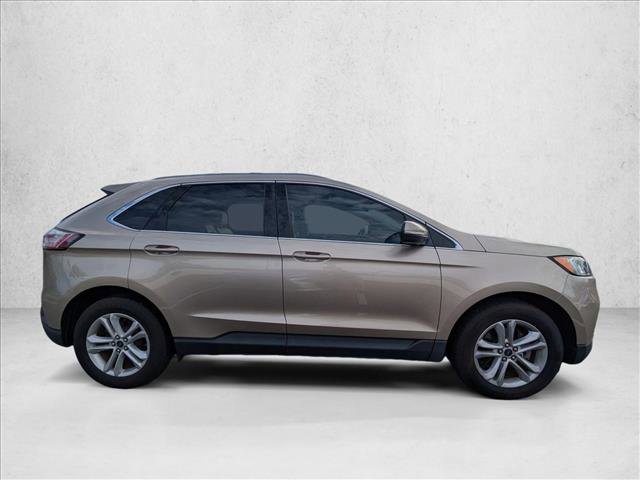Used 2020 Ford Edge SEL w/ Convenience Package image 4