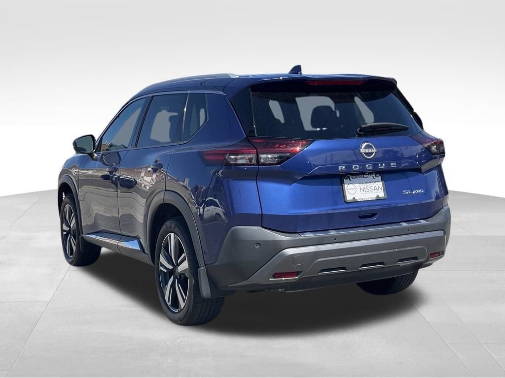 Certified 2023 Nissan Rogue SL w/ SL Premium Package AWD/4WD image 5