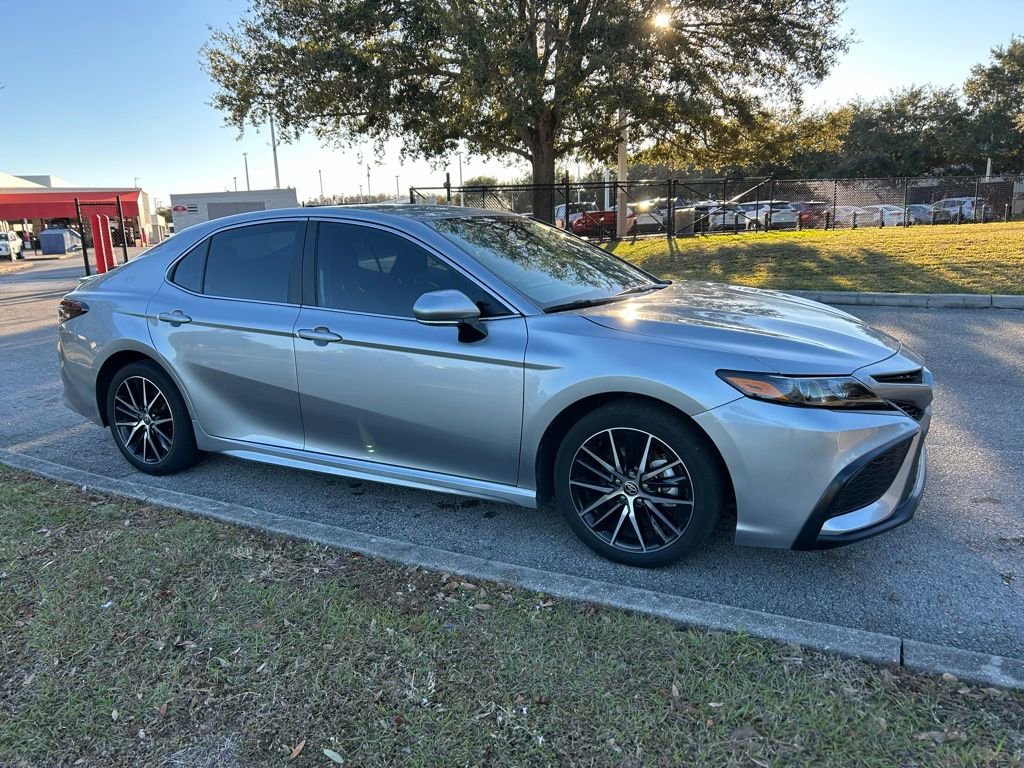 Certified 2024 Toyota Camry SE image 7