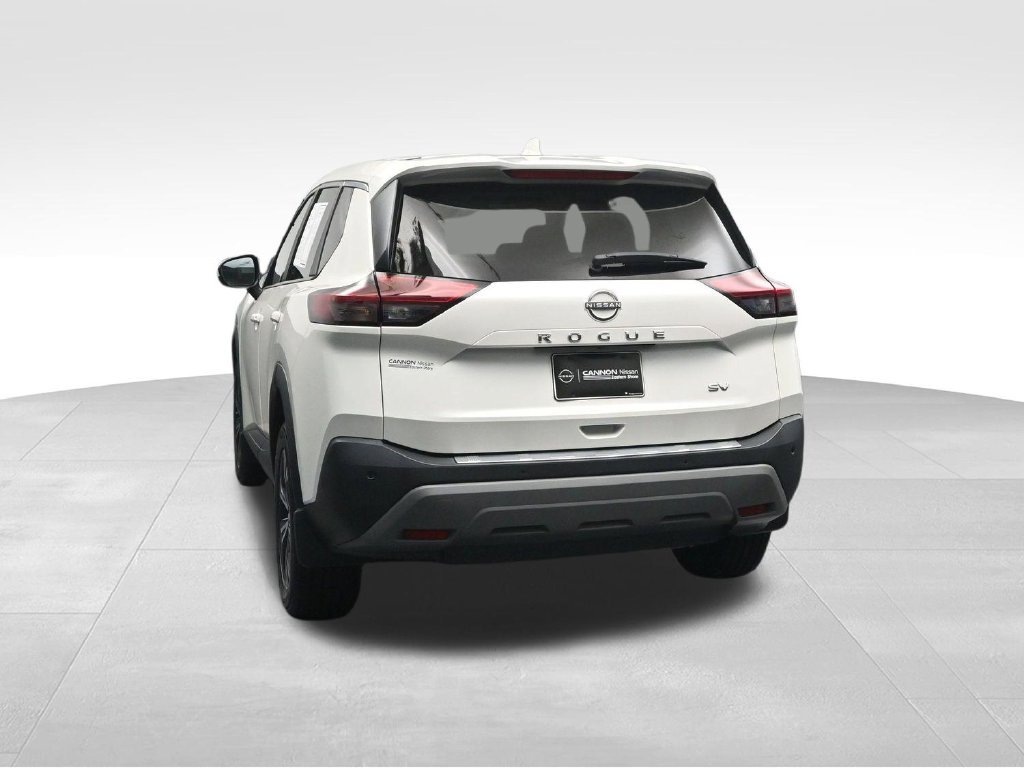 Used 2023 Nissan Rogue SV FWD image 4