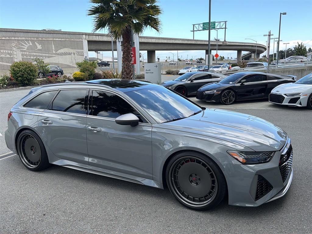 Used 2025 Audi RS 6 performance w/ Executive Package AWD/4WD image 5