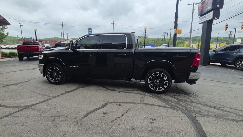 Used 2025 RAM 1500 Limited w/ Trailer Tow Group AWD/4WD image 7