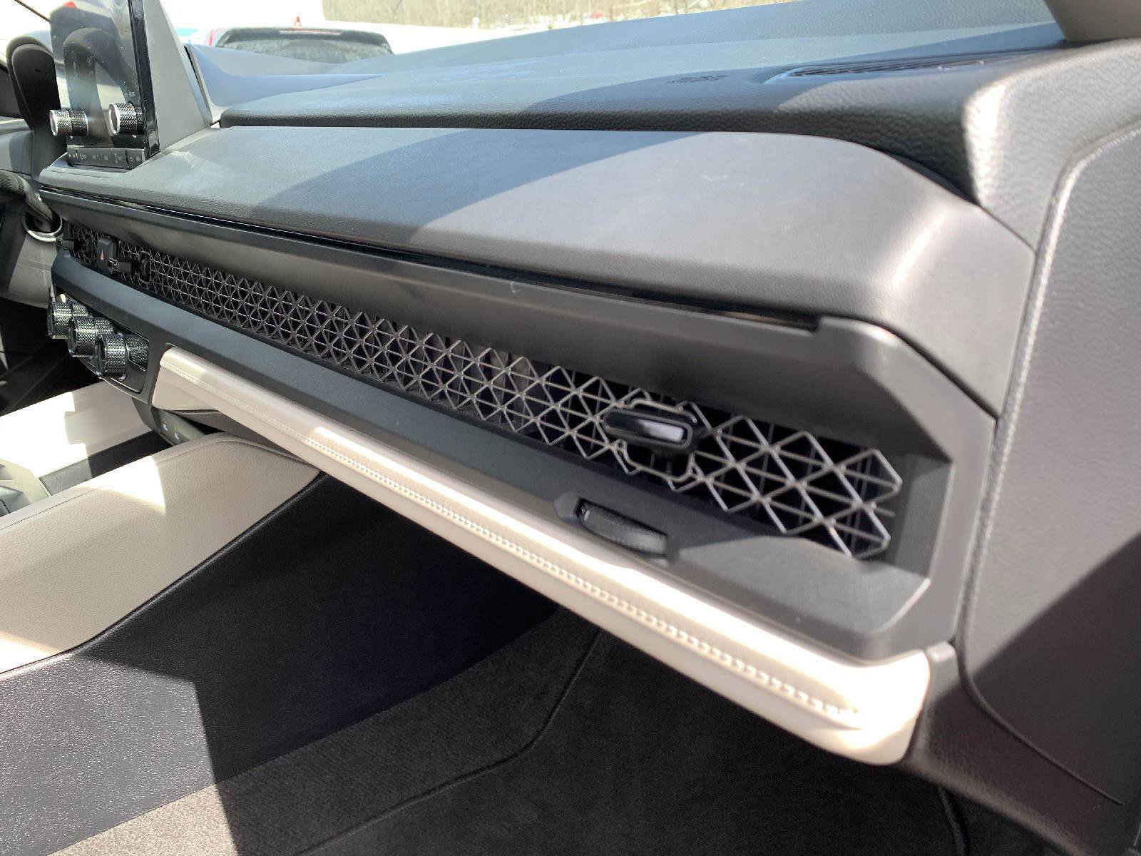 Used 2023 Honda Accord LX image 40