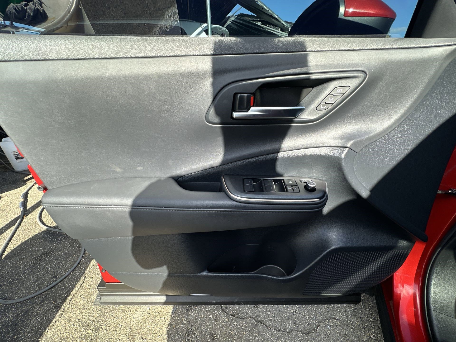 Used 2023 Toyota Crown Platinum image 30