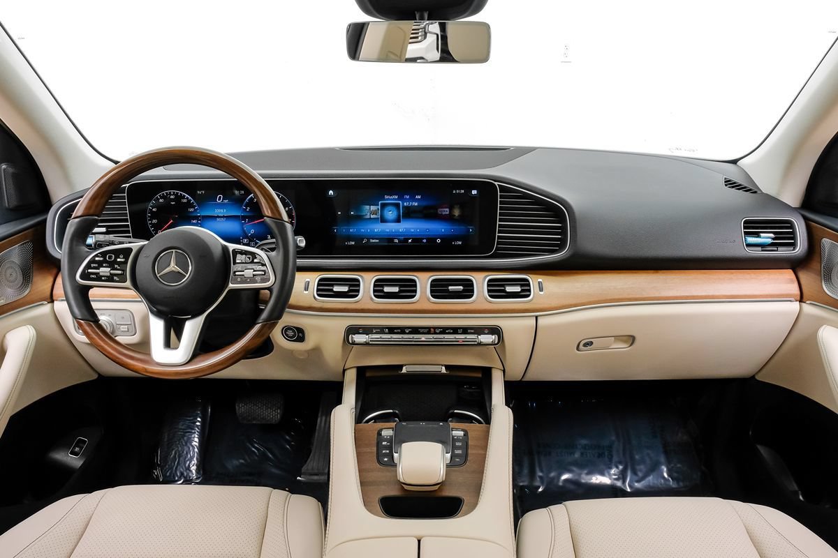 Used 2021 Mercedes-Benz GLE 350 w/ AMG Line Exterior image 13