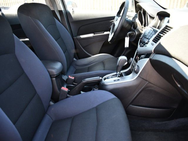 Used 2014 Chevrolet Cruze LT FWD image 27
