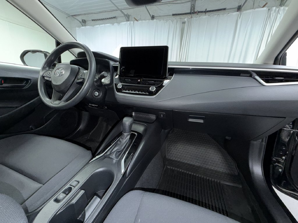 Certified 2024 Toyota Corolla LE FWD image 20