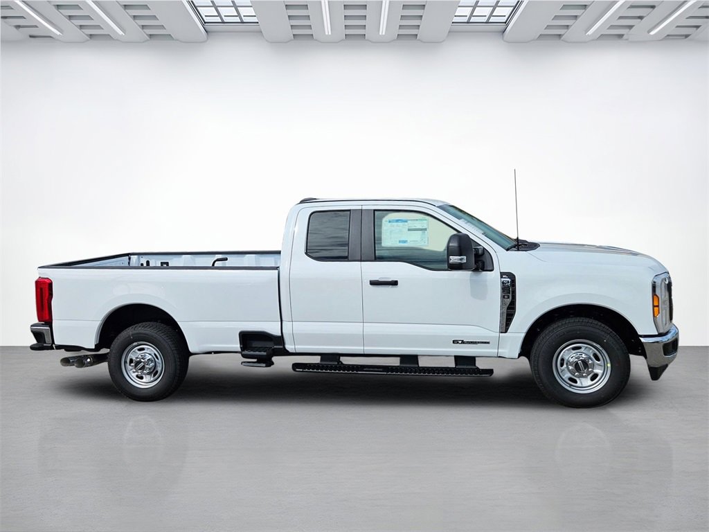 New 2026 Ford F250 XL image 4