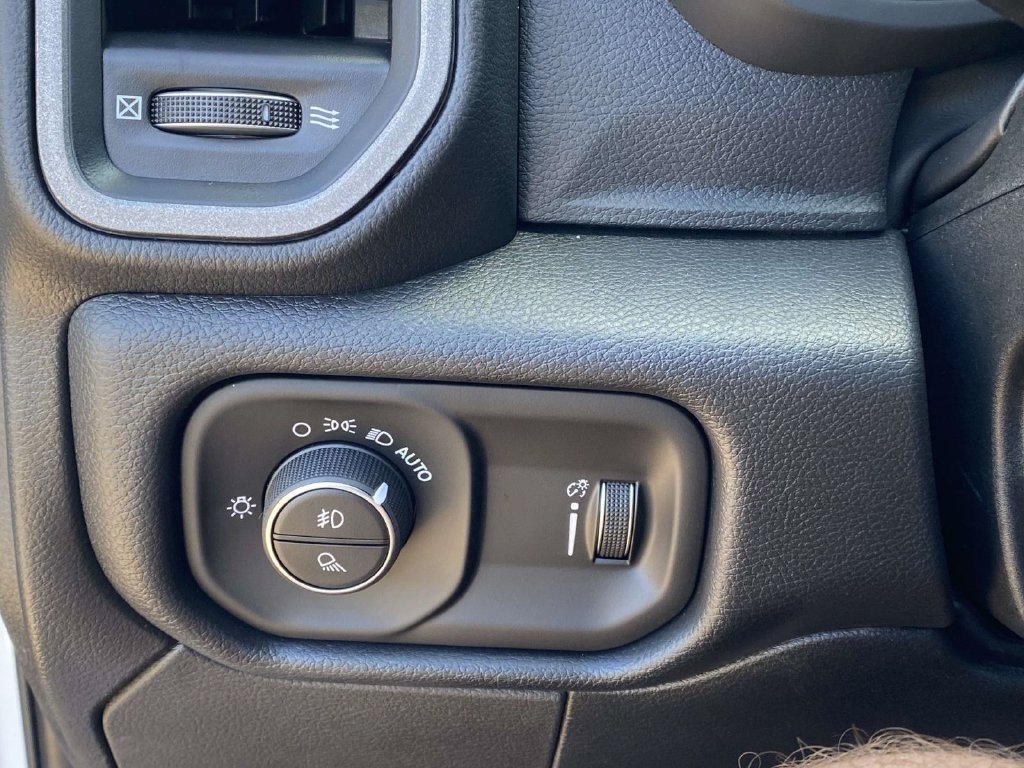 New 2026 RAM 2500 Tradesman AWD/4WD image 29