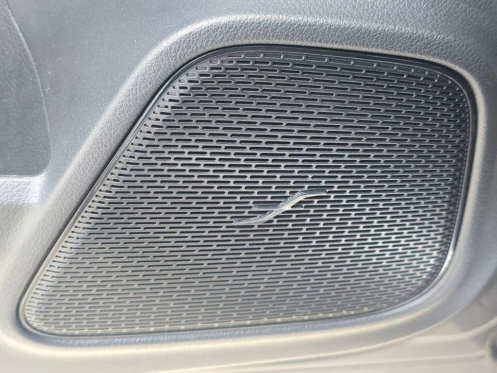 Certified 2025 Mercedes-Benz GLB 250 4MATIC image 25