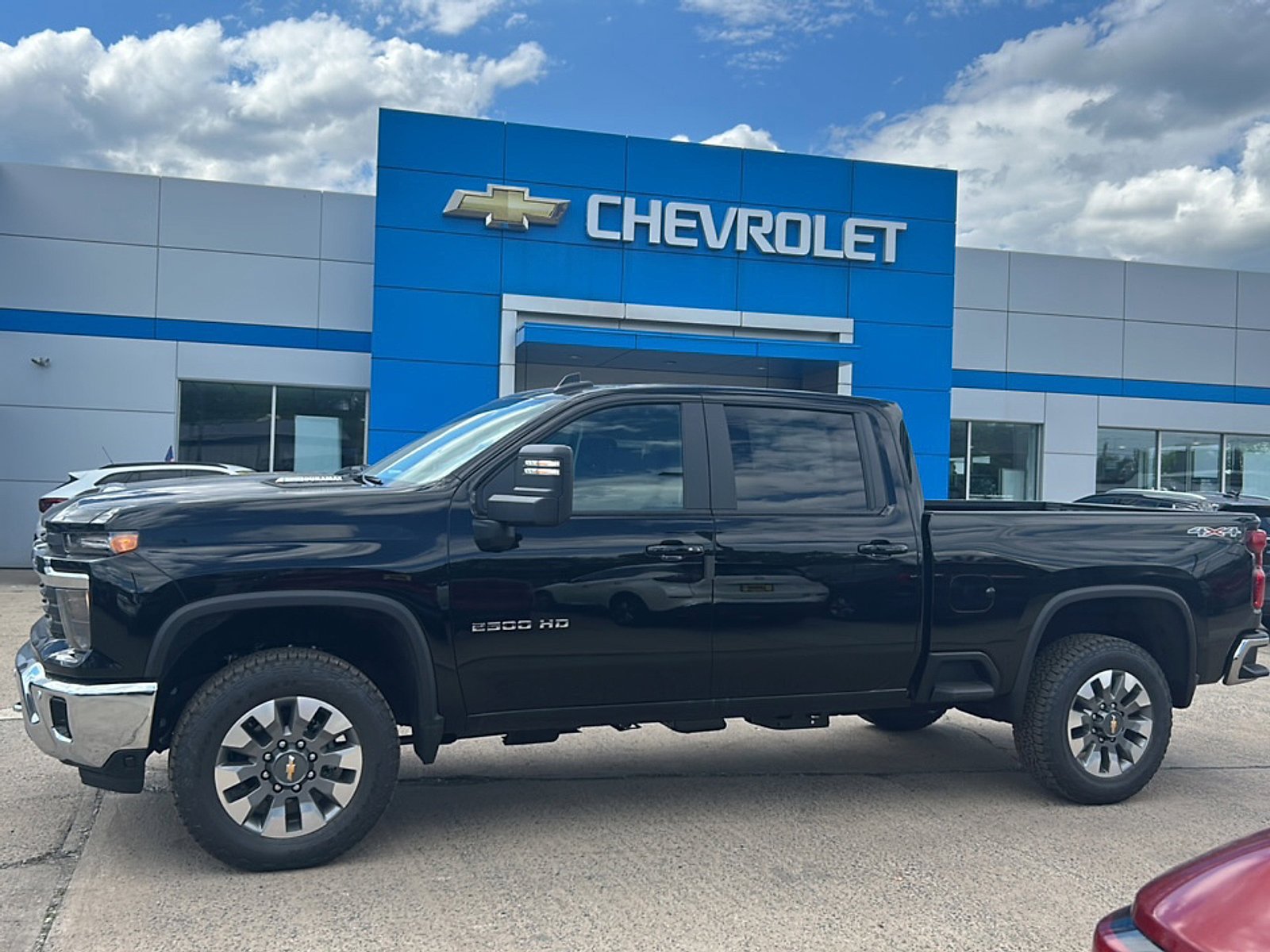 New 2026 Chevrolet Silverado 2500 LT AWD/4WD image 7