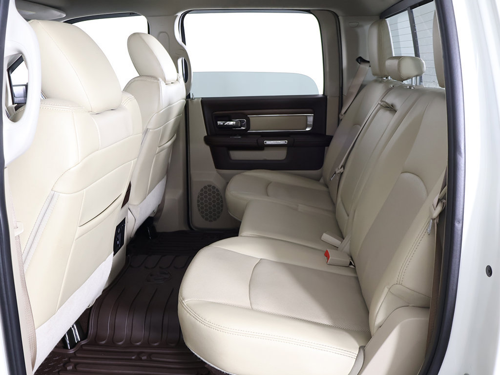 Used 2017 RAM 1500 Laramie w/ Convenience Group AWD/4WD image 34