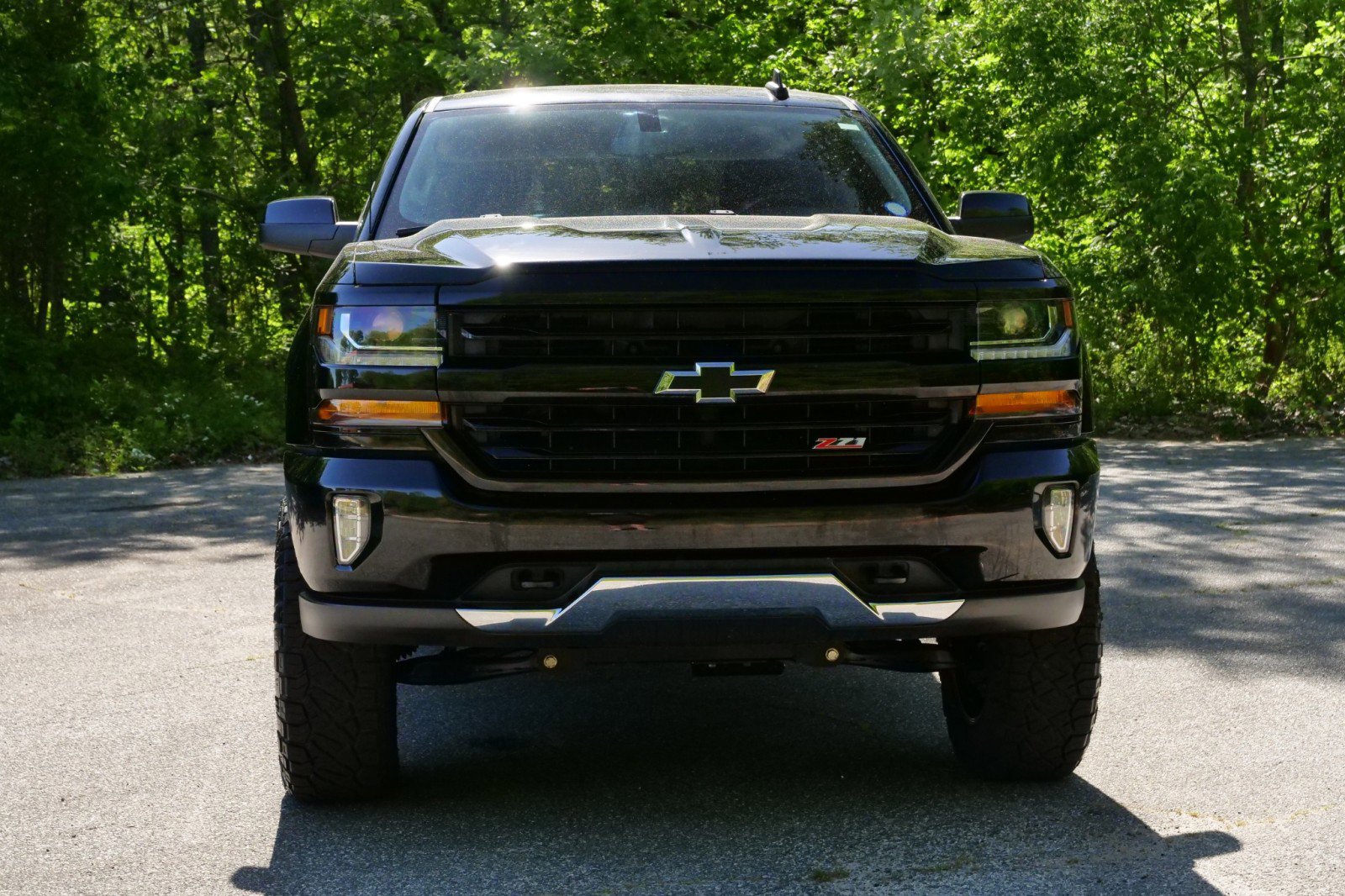 Used 2018 Chevrolet Silverado 1500 LT w/ All Star Edition AWD/4WD image 5