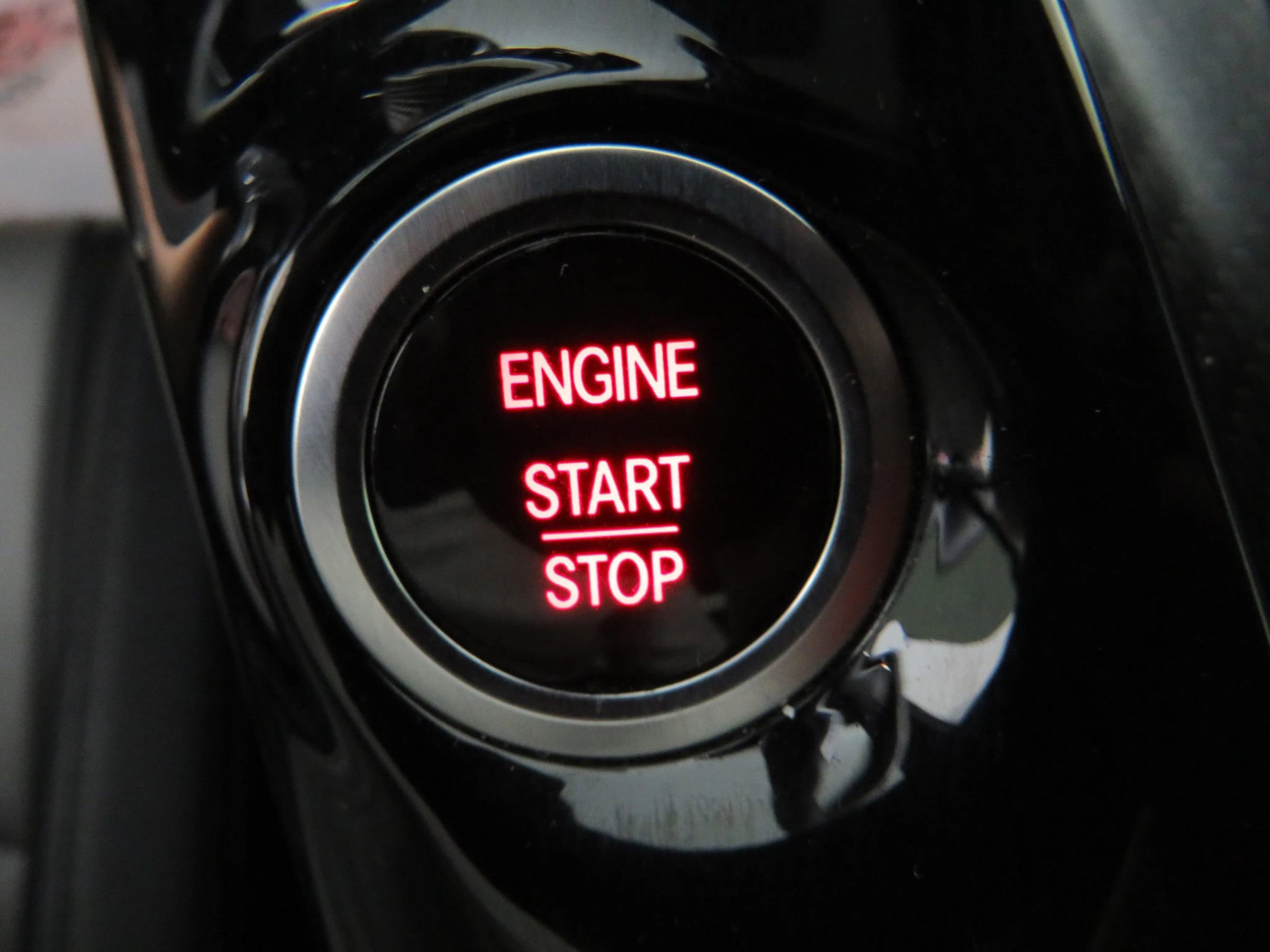 Used 2016 Mercedes-Benz AMG GT S image 25