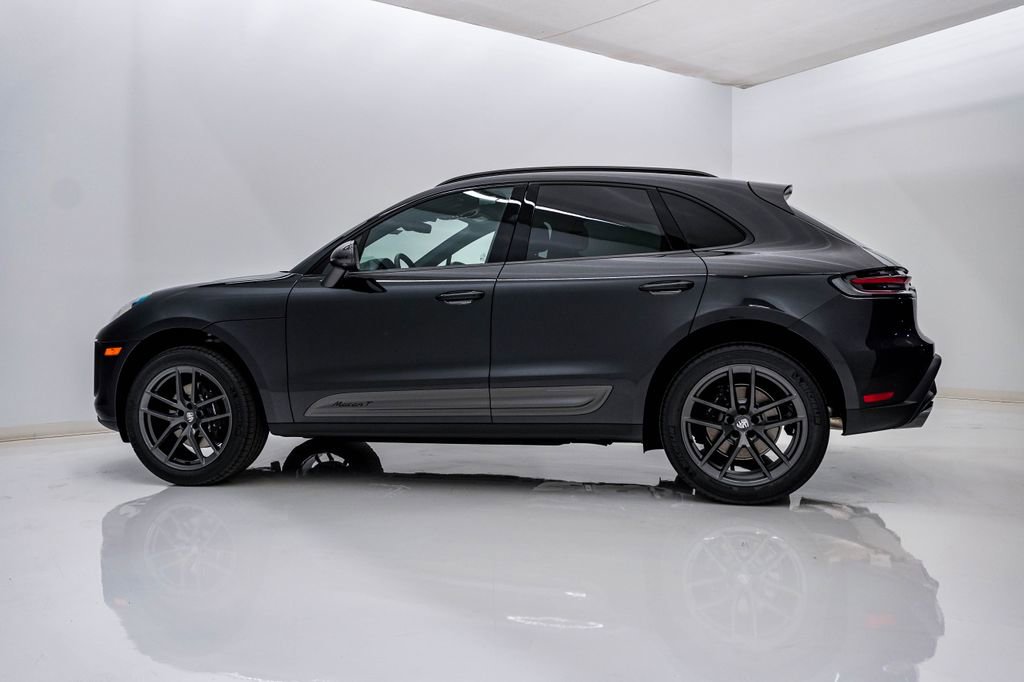 New 2026 Porsche Macan Turbo AWD/4WD image 2