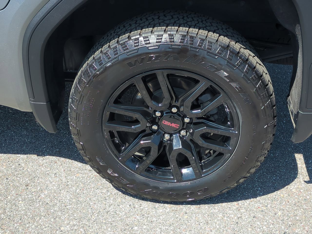 Used 2022 GMC Sierra 1500 Elevation image 31