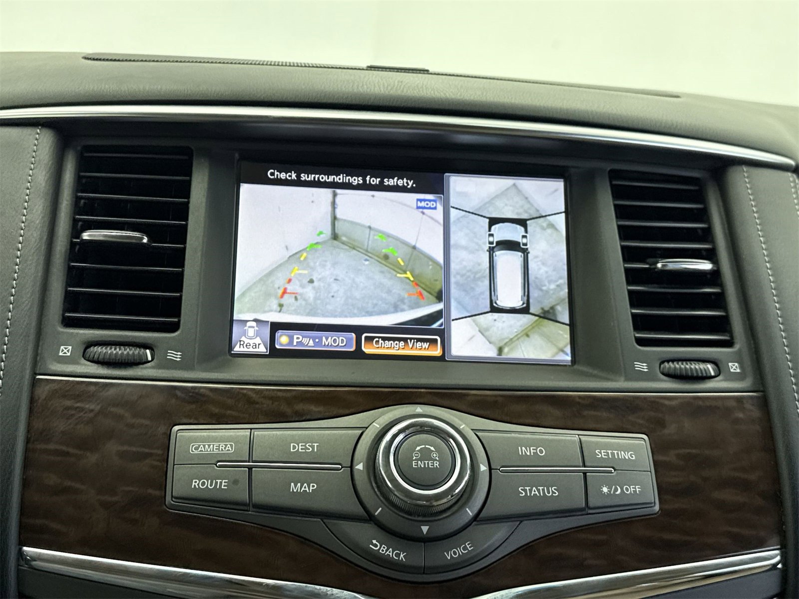 Used 2017 Nissan Armada Platinum w/ Captain Seat Package image 26