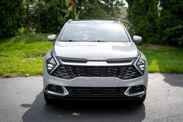 Used 2023 Kia Sportage SX FWD image 2