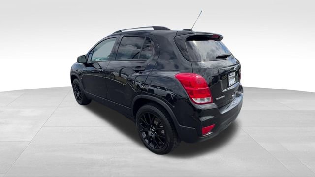 Used 2020 Chevrolet Trax LT w/ LT Convenience Package AWD/4WD image 4