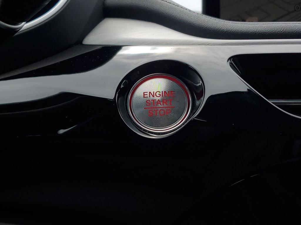 Certified 2023 Acura MDX FWD w/ Technology Package image 30