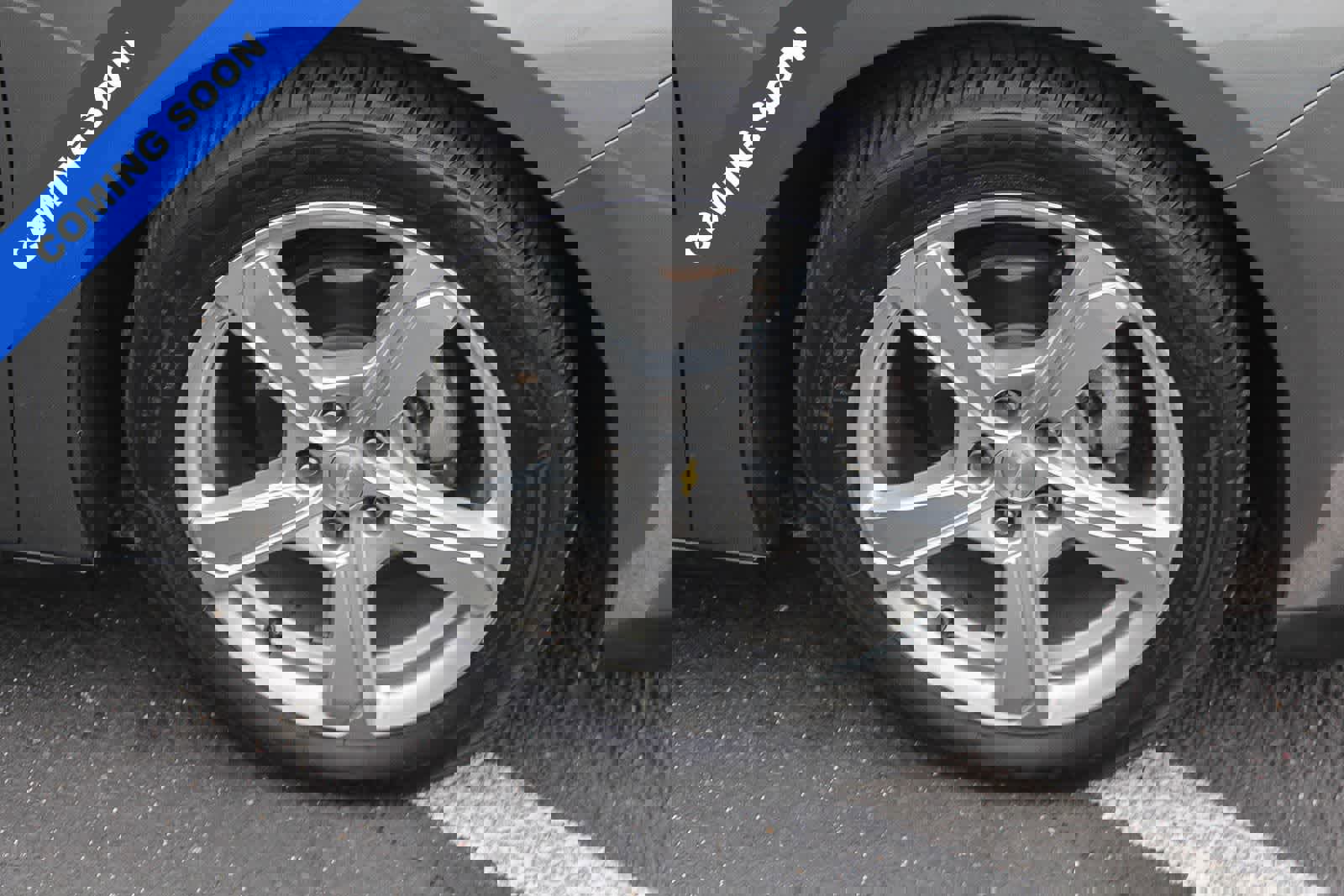 Used 2017 Chevrolet Volt LT w/ Comfort Package image 12