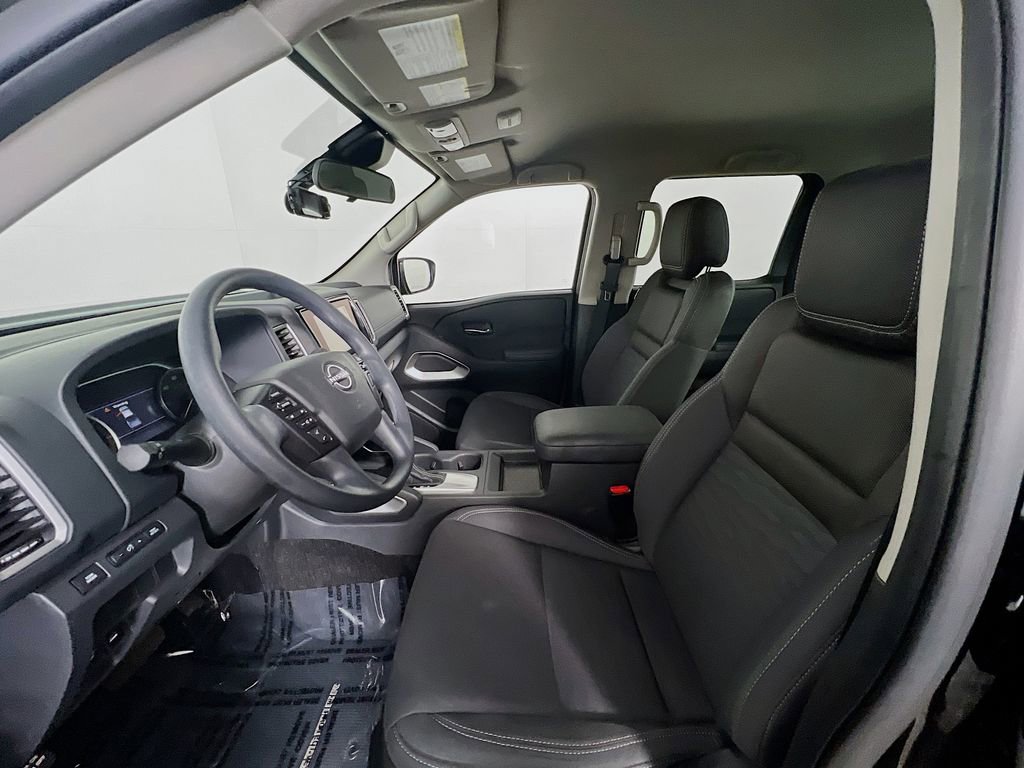 Used 2022 Nissan Frontier SV image 19