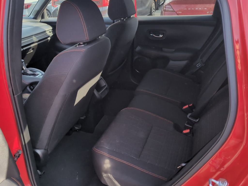 Used 2024 Honda HR-V Sport image 12