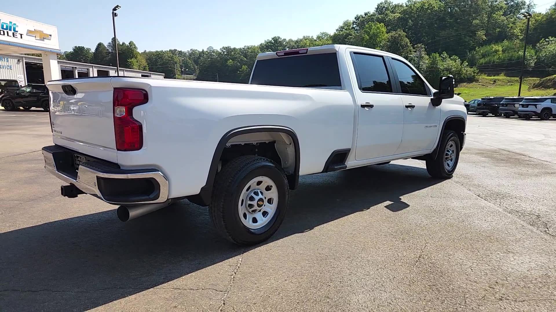 Used 2025 Chevrolet Silverado 2500 W/T AWD/4WD image 5