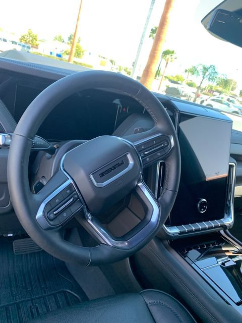 Used 2026 GMC Yukon Denali w/ LPO, Floor Liner Package AWD/4WD image 27
