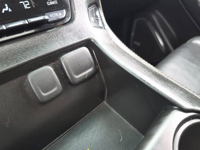 Used 2016 GMC Yukon SLT w/ Open Road Package image 38