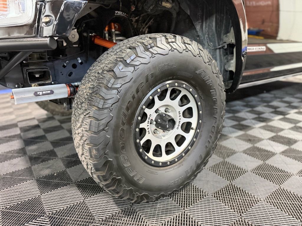 Used 2018 Ford F150 Platinum w/ Equipment Group 701A Luxury image 8