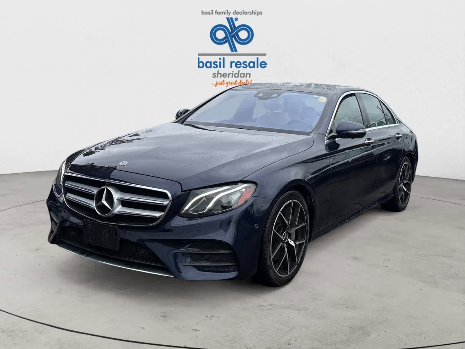 Used 2020 Mercedes-Benz E 350 4MATIC Sedan image 2