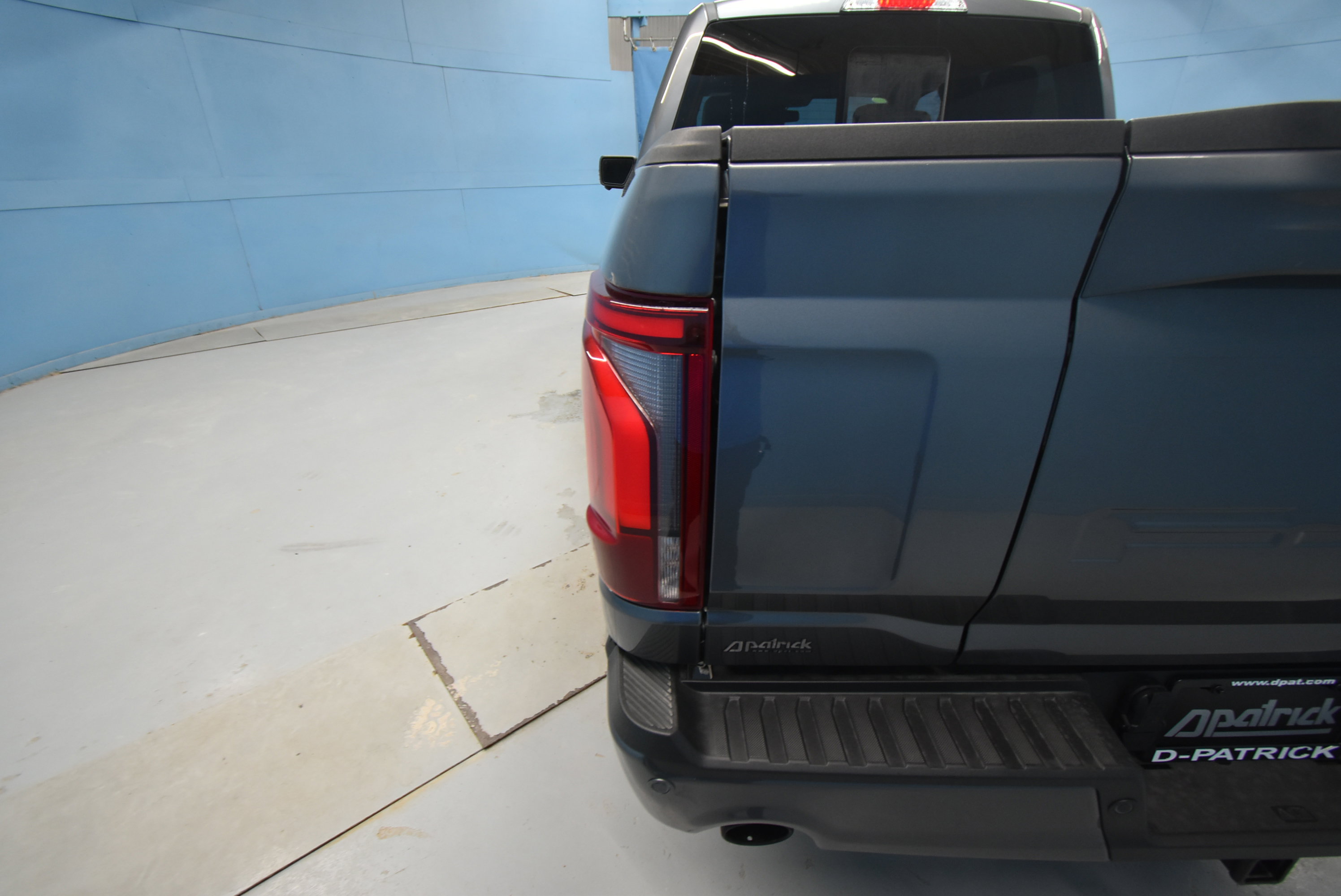 New 2025 Ford F150 Lariat w/ Equipment Group 502A High image 47