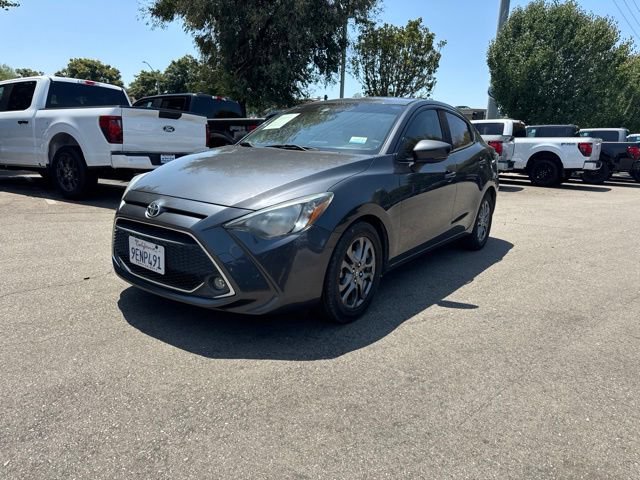 Used 2019 Toyota Yaris LE FWD image 1