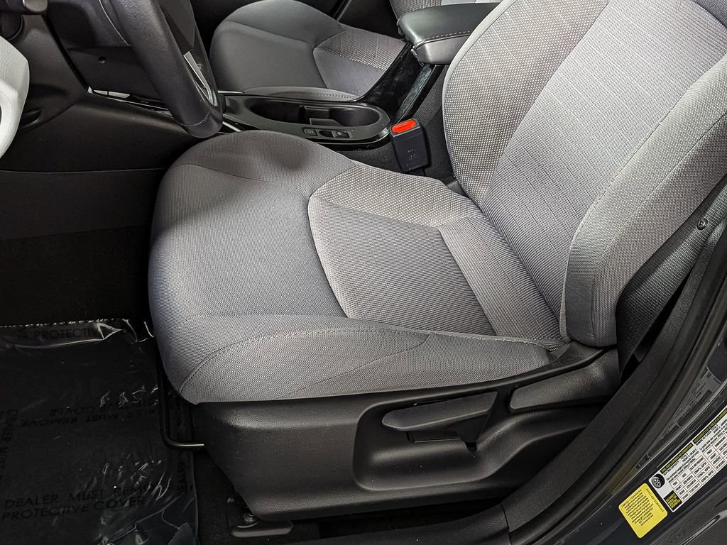 Used 2024 Toyota Corolla SE image 18