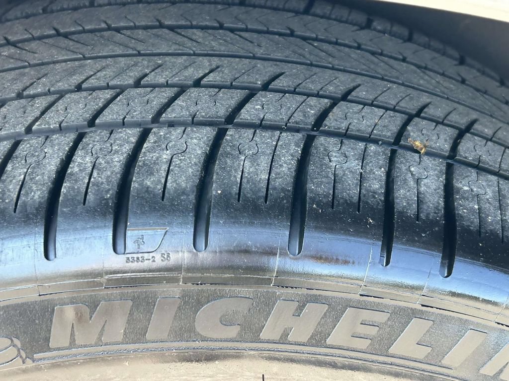 Used 2018 Audi Q7 3.0T Prestige AWD/4WD image 10